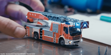 Erste E-Fahrzeuge bei der Feuerwehr Hamburg – im Miniaturformat