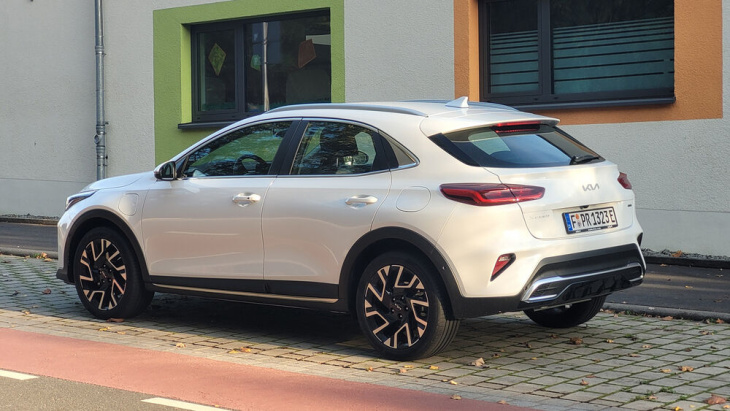 zehn dinge, die uns am kia x-ceed phev aufgefallen sind