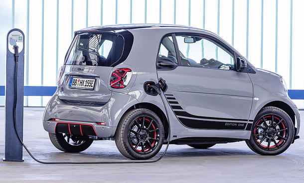 new mobility, kleinwagen, elektroautos, newsletter, neuheiten, kleinstwagen, smart, smart fortwo, smart eq fortwo facelift (2019): e-motor/ende                               smart stellt den fortwo ein