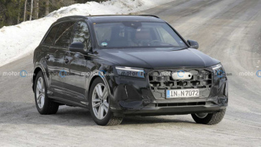 Audi Q7 (2024) zeigt sich mit Facelift und nahezu ohne Tarnung
