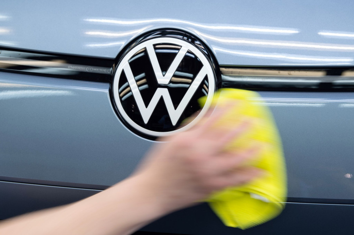 volkswagen stellt app store für konzernmarken vor