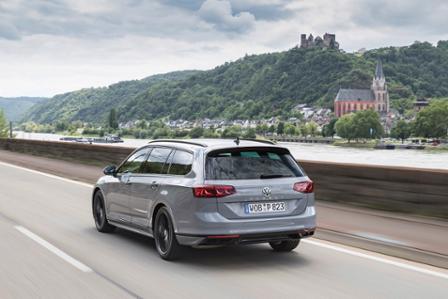 großer kombi-vergleich: wer ist besser – a4 avant, bmw touring oder passat variant?