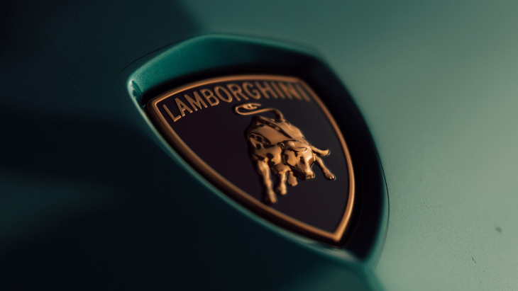 lamborghini: dieses beliebte modell des autoherstellers wird es bald als vollelektrischen suv geben