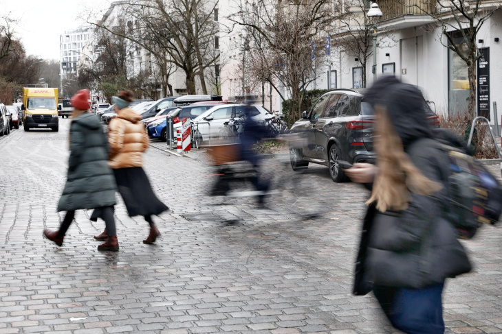 modellprojekt für kiez ohne private parkplätze startet