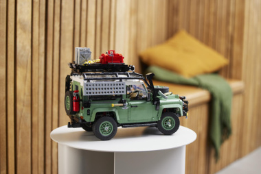 Ein Land Rover Defender um 239,99 Euro