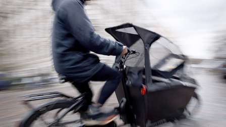 kampagne macht auf gefahren mit lastenfahrrädern aufmerksam