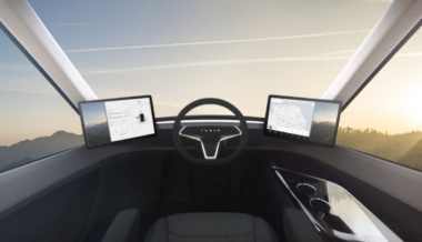 Acht Pannen in vier Monaten: Frühe Tesla Semi sollen Problem mit Bildschirm-Ausfällen haben