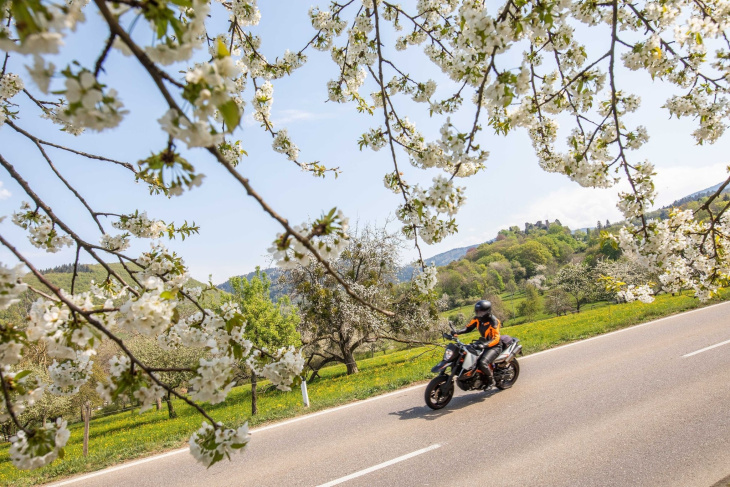 erst checken, dann biken: so gelingt der start in den motorradfrühling