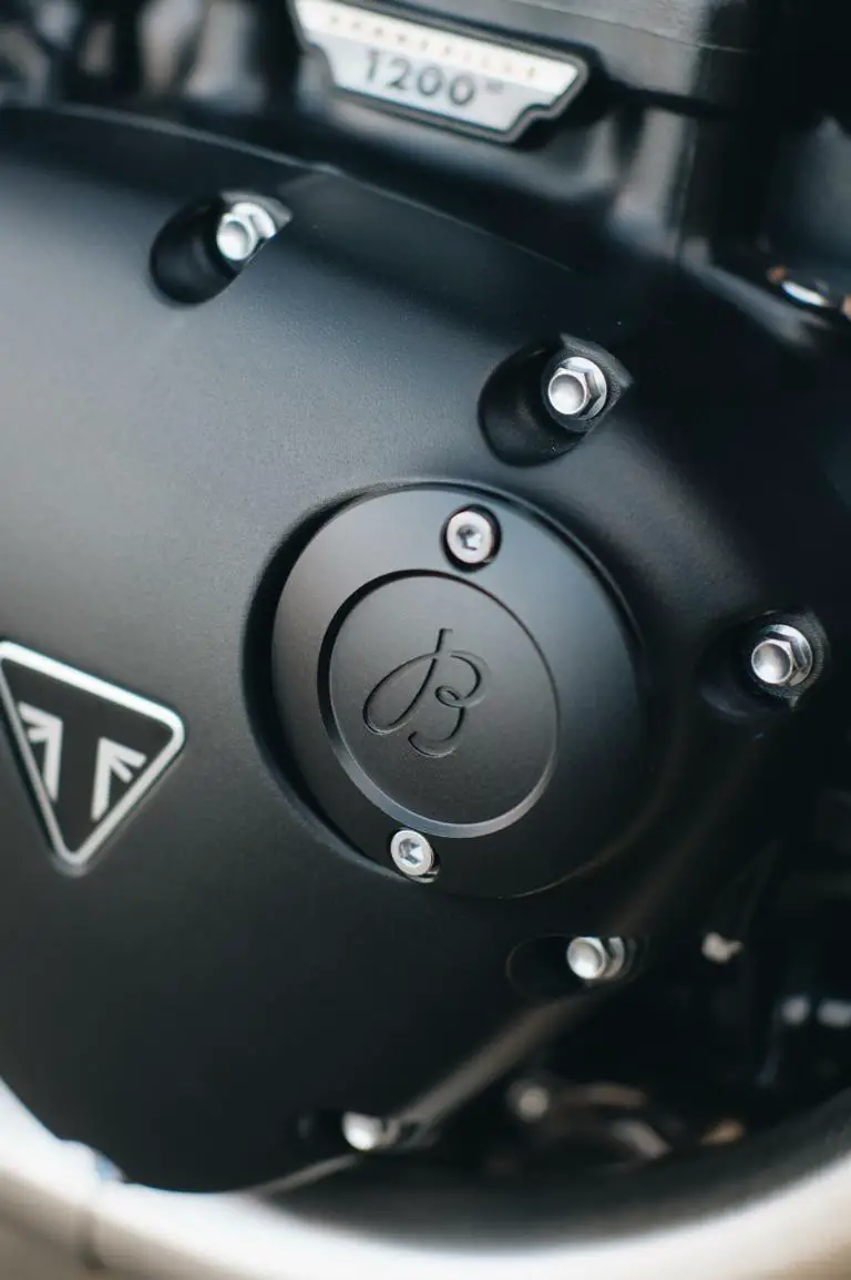 sondermodell: triumph t120 black dgr limited edition!