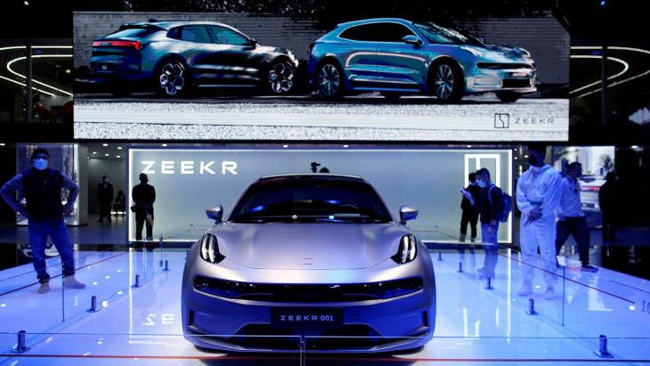 motorshow in shanghai: deutsche auto-hersteller in not