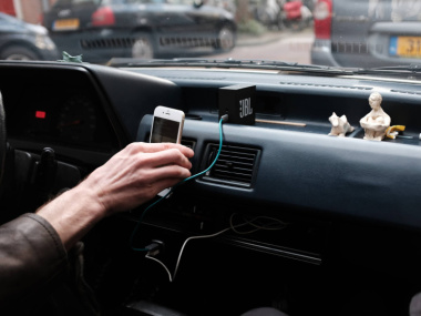 Auto smart machen: Diese Gadgets und Tipps helfen dir beim Nach- oder Umrüsten