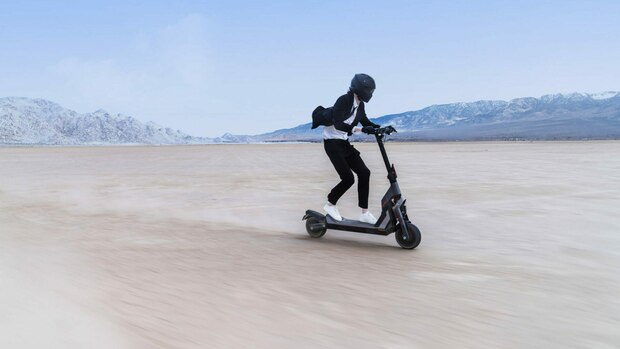 jetzt auch in deutschland: dieser e-scooter erreicht einen top-speed von 70 km/h