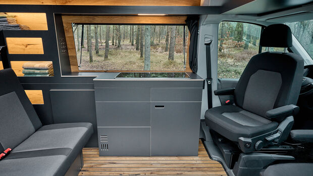 design-campingbus mit heckbad