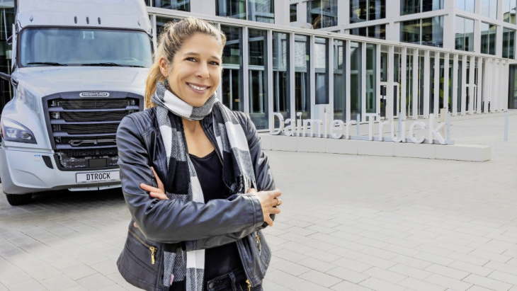 joanna buttler bringt lastwagen das autonome fahren bei