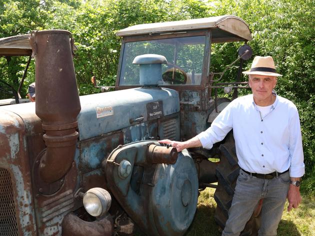 alte motoren erklangen: viele besucher beim treckertreffen