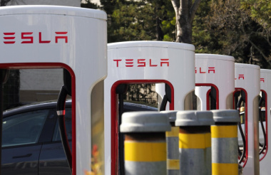 Tesla-Fans über Lucid-Testfahrten an Superchargern verärgert