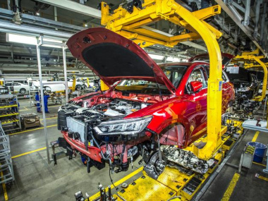 Chinesischer Angstgegner für BMW und VW: E-Autobauer BYD baut gewaltige Fabriken