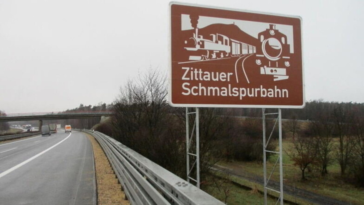 braune autobahnschilder sprechen jetzt