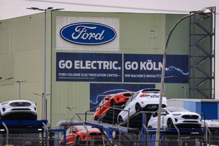 kölner autobauer: ford eröffnet neues werk für e-autos – scholz kommt zur feier