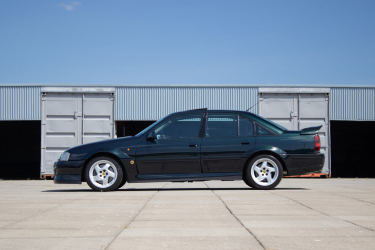 youngtimer: opel lotus omega