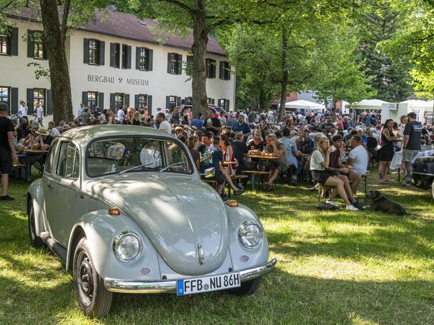 vintage motor- und musikfestival: rollende schönheiten locken oldtimer-freunde nach peißenberg