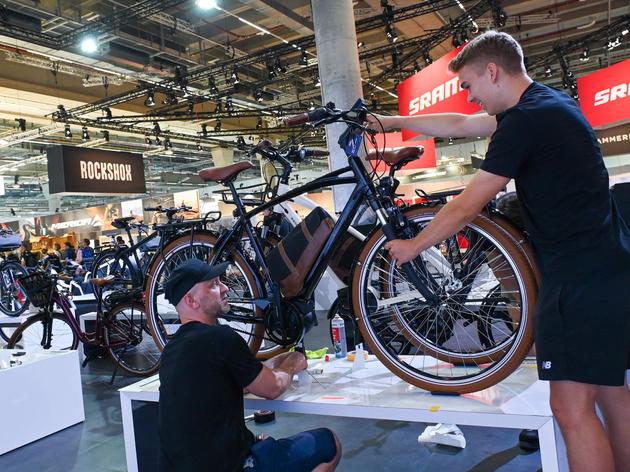 produkte sehen und testen auf der eurobike in frankfurt