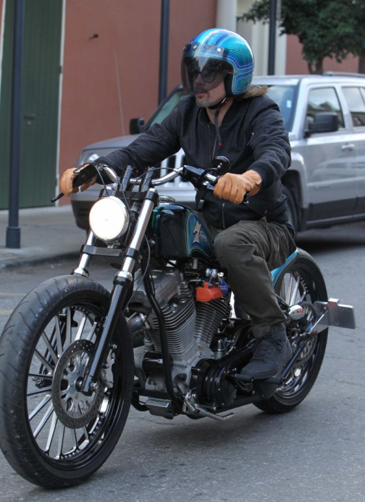 prominente biker-gang: diese stars lieben motorräder