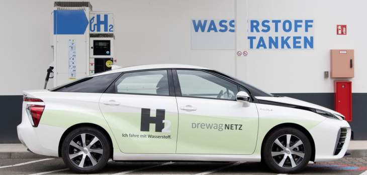 warum toyota und hyundai trotzdem auf wasserstoff-autos setzen