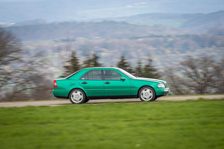 kein «baby» mehr: 30 jahre mercedes c-klasse