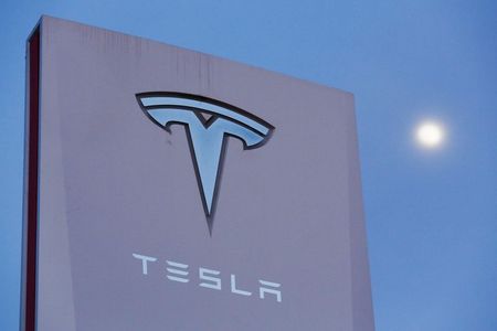 meta vs. tesla: wer entscheidet das duell der titanen für sich?