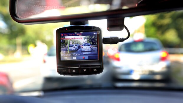 die besten dashcams: diese modelle sind legal & von experten empfohlen