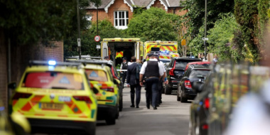 In London - Land Rover fährt in Grundschule - achtjähriges Mädchen stirbt