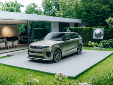 Range Rover manifestiert seine Vision von modernem Luxus im 1. Range Rover House Deutschlands