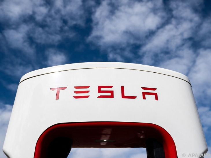 tesla legt im preiskampf in china nach