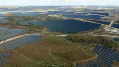 Rivian will altes Kohlebergwerk in 800-MW-Solarpark verwandeln