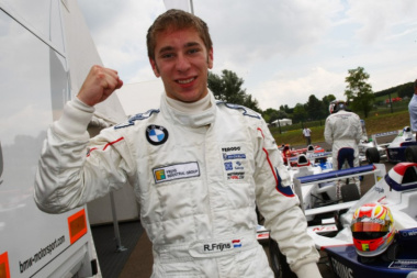 BMW verpflichtet Robin Frijns als neuen Werksfahrer für das LMDh-Programm