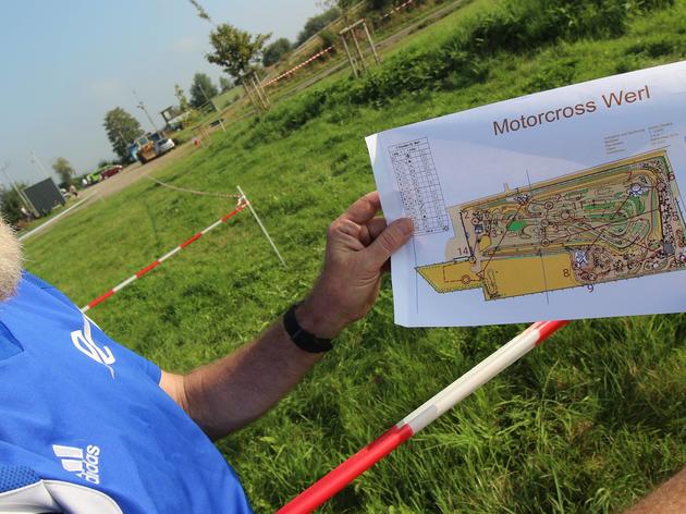 karte und kompass statt gaspedal: werler motocross-gelände begeistert orientierungsläufer