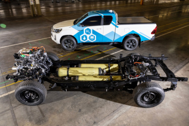 Toyota Hilux mit Wasserstoff 600 Kilometer Reichweite