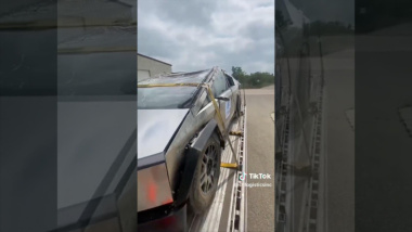 Crash-Test: Bilder zeigen stark beschädigten Tesla Cybertruck
