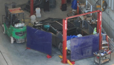 Ramponierter Cybertruck: Erster Crashtest mit Tesla-Pickup auf Gelände von Fabrik in Texas