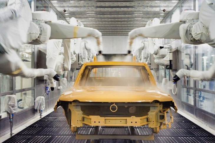 rivian-produktion verbrennt milliarden: 33.000 dollar verlust - pro auto