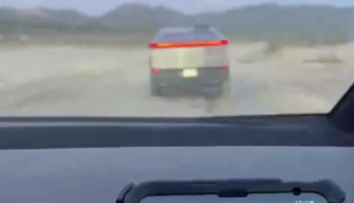 cybertrucks in der wüste: tesla mit live-video von test auf schwieriger offroad-route baja