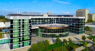 Zehn Jahre Hyundai in Offenbach