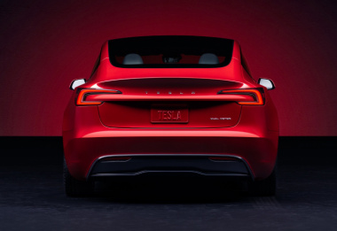 Neues Tesla Model 3 Performance bekommt wohl richtige Sportsitze