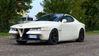 Bizarrer Alfa Romeo 75 könnte bei Auktion 156.000 Euro bringen