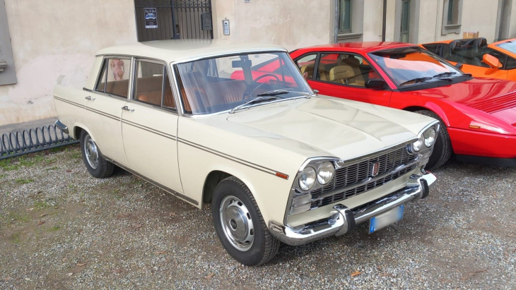 Fiat 2300, etwas für Reiche: Fotos eines prächtigen Exemplars