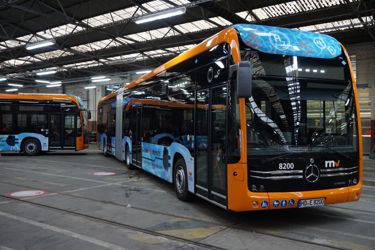 rnv setzt erste mercedes-busse mit wasserstoff-range-extender ein