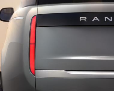 Schon vor dem Start stark nachgefragt: Der neue Range Rover Electric