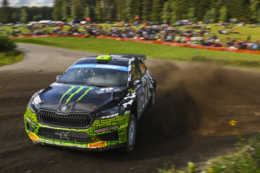Oliver Solberg unterschreibt WRC2-Vertrag mit Skoda für 2024