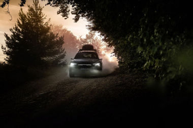 Fahrbericht: Audi Q8  e-tron  edition Dakar   Hoch das Bein